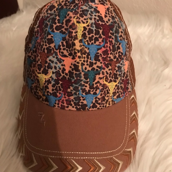 Catchfly Accessories - Leopard/bull skull hat
